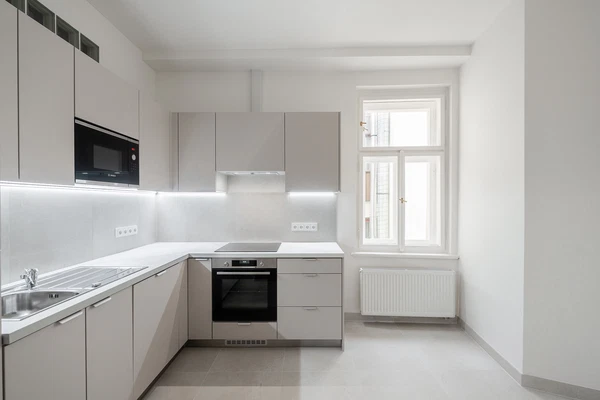 Klimentská, Nové Město - Praha 1 | Pronájem, Byt, 3+1, 77 m²