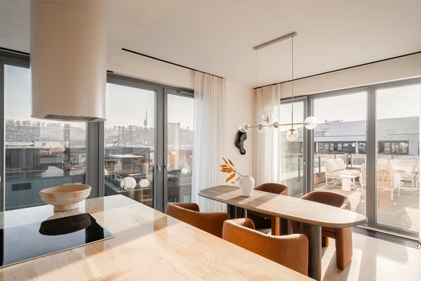 U Mlýnského kanálu, Karlín - Praha 8 | Pronájem, Byt, 4+kk, 128 m²