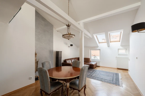 Mělnická, Malá Strana - Prague 5 | Rent, Apartment, Three-bedroom (4+kk), 120 m²