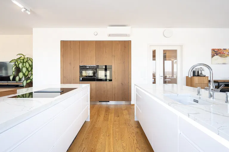 Na pomezí, Košíře - Praha 5 | Predaj, Byt, 4-izbový, 348 m²