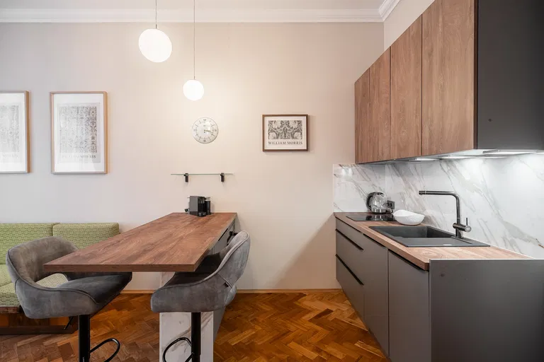 Perunova, Vinohrady - Prague 3 | Rent, Apartment, One-bedroom (2+kk), 49 m²