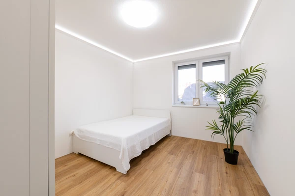 Hradská, Vrakuňa - Bratislava II | Pronájem, Rodinný dům, 4+kk, 141 m²