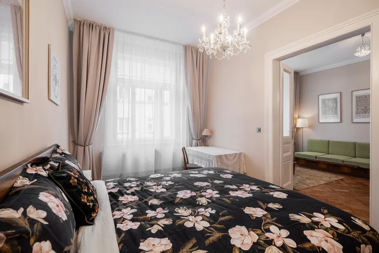 Perunova, Vinohrady - Prague 3 | Rent, Apartment, One-bedroom (2+kk), 49 m²
