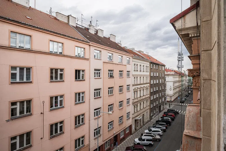Perunova, Vinohrady - Prague 3 | Rent, Apartment, One-bedroom (2+kk), 49 m²