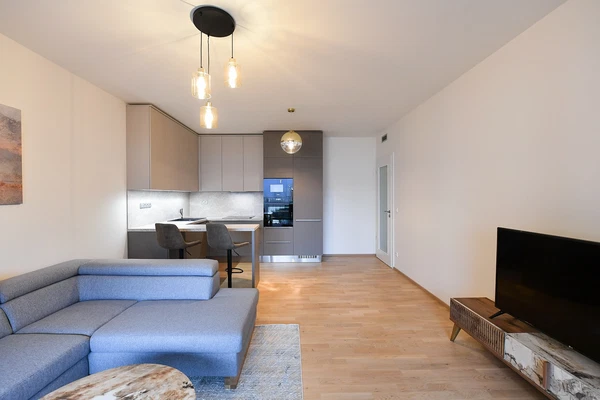 Mezi vodami, Modřany - Prague 4 | Rent, Apartment, One-bedroom (2+kk), 60 m²