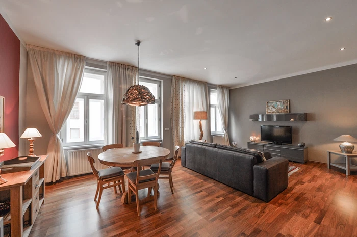 Lublaňská, Nové Město - Prague 2 | Rent, Apartment, Two-bedroom (3+kk), 89 m²