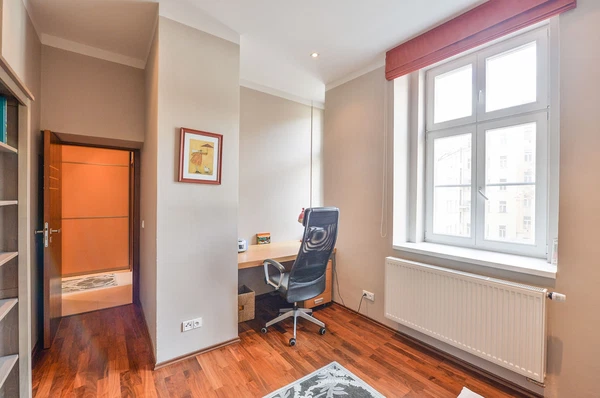 Lublaňská, Nové Město - Prague 2 | Rent, Apartment, Two-bedroom (3+kk), 89 m²