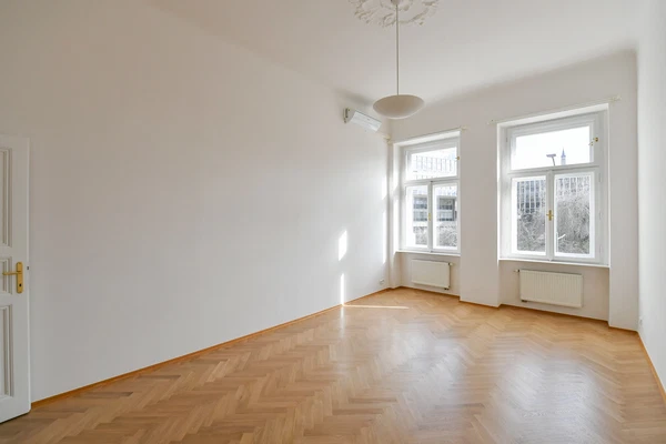 Na Moráni, Nové Město - Praha 2 | Pronájem, Byt, 4+kk, 151 m²