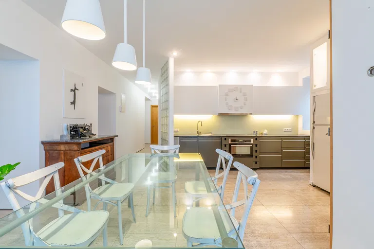 Urbánkova, Staré Mesto - Bratislava I | Rent, Apartment, Two-bedroom (3+1), 155 m²