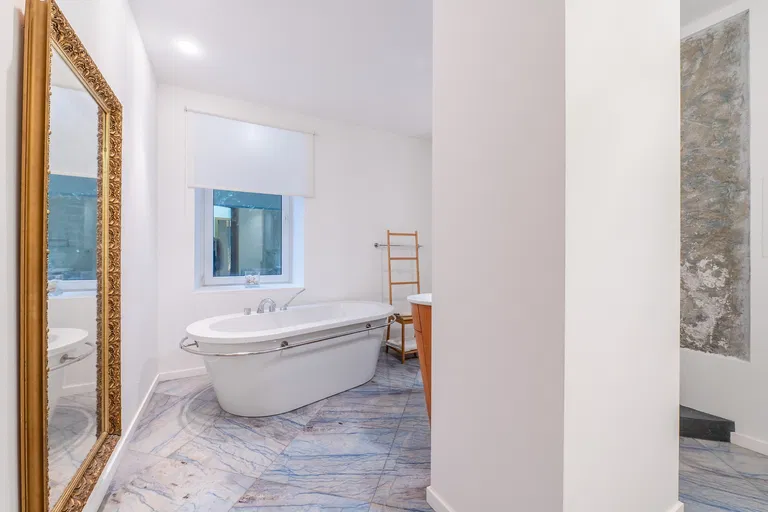 Urbánkova, Staré Mesto - Bratislava I | Rent, Apartment, Two-bedroom (3+1), 155 m²
