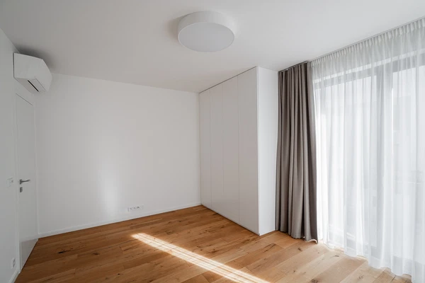 Smrčkova, Libeň - Praha 8 | Pronájem, Byt, 4+kk, 132 m²