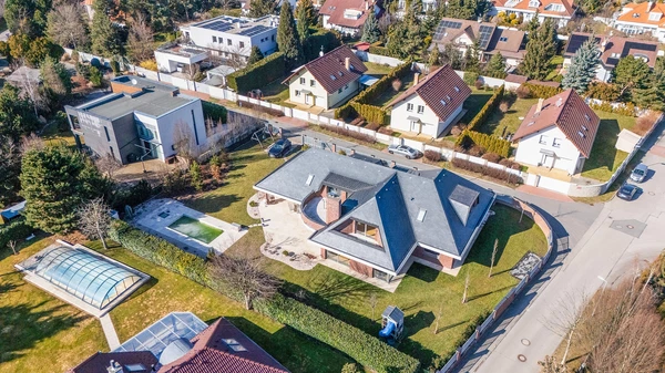 Františka Landovského, Průhonice - Praha-západ | Sale, House, Six-bedroom (7+kk), 570 m²