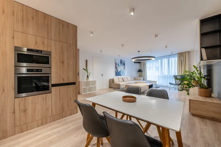 Tomášikova, Nové Mesto - Bratislava III | Predaj, Byt, 2-izbový, 90 m²