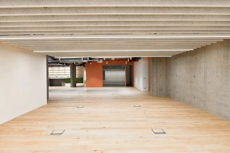 Křižíkova, Karlín - Praha 8 | Predaj, Kancelárie, 892 m²