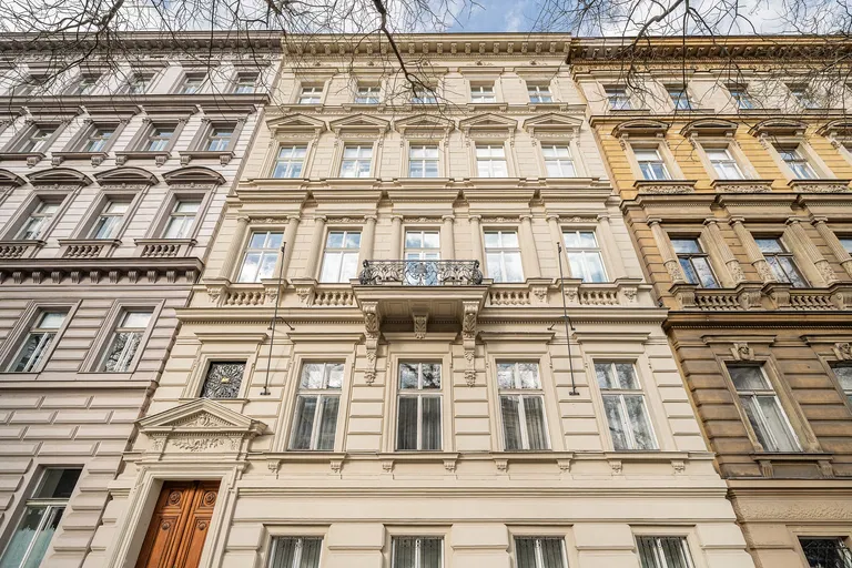 Vítězná, Malá Strana - Praha 1 | Predaj, Byt, 5-izbový, 209 m²