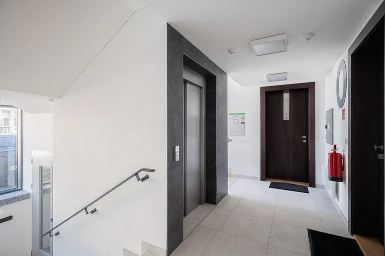 Lipno nad Vltavou - Český Krumlov | Predaj, Byt, 2-izbový, 100 m²