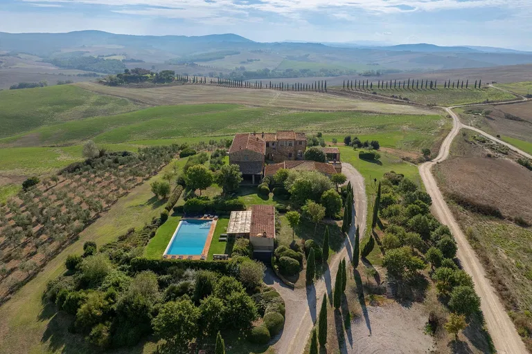 Taliansko, Toskánsko - Siena | Predaj, Rodinný dom, 13-izbový, 723 m²