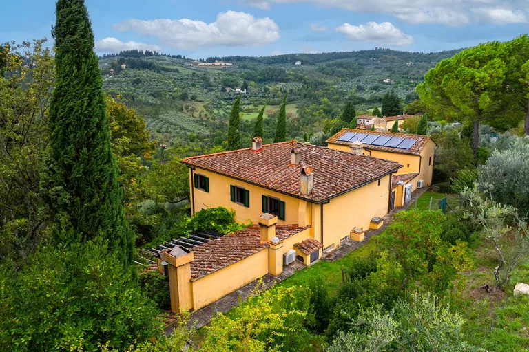 Taliansko, Toskánsko - Florencia | Predaj, Rodinný dom, 7-izbový, 583 m²