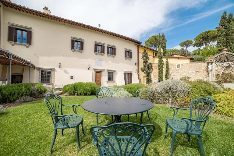 Taliansko, Toskánsko - Florencia | Predaj, Rodinný dom, 6-izbový, 460 m²