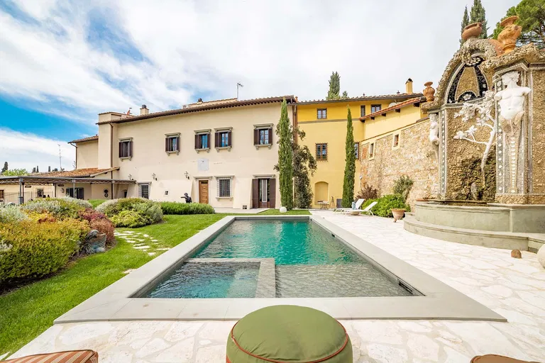 Taliansko, Toskánsko - Florencia | Predaj, Rodinný dom, 6-izbový, 460 m²