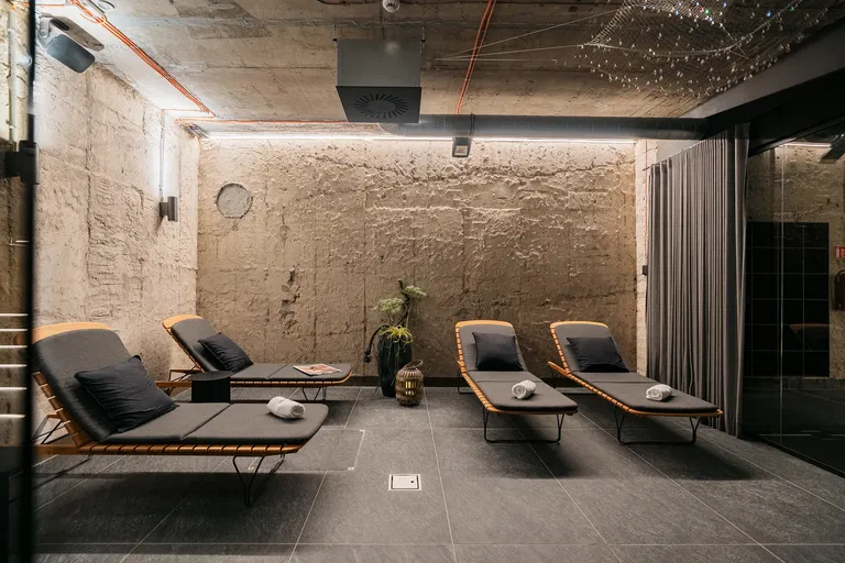 Československého exilu, Modřany - Praha 4 | Predaj, Byt, 4-izbový, 498 m²