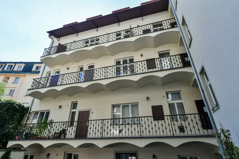 Vratislavova, Vyšehrad - Prague 2 | Rent, Apartment, Two-bedroom (3+kk), 83 m²