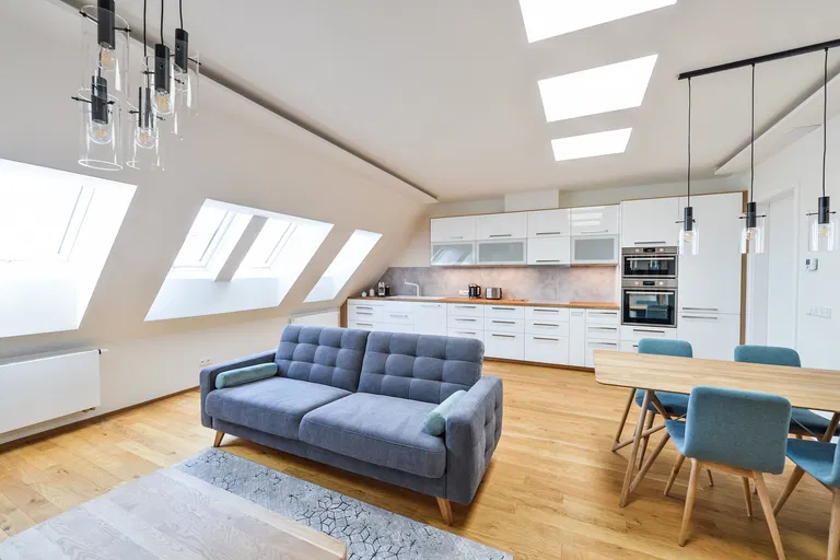 Radhošťská, Žižkov - Praha 3 | Pronájem, Byt, 2+kk, 88 m²