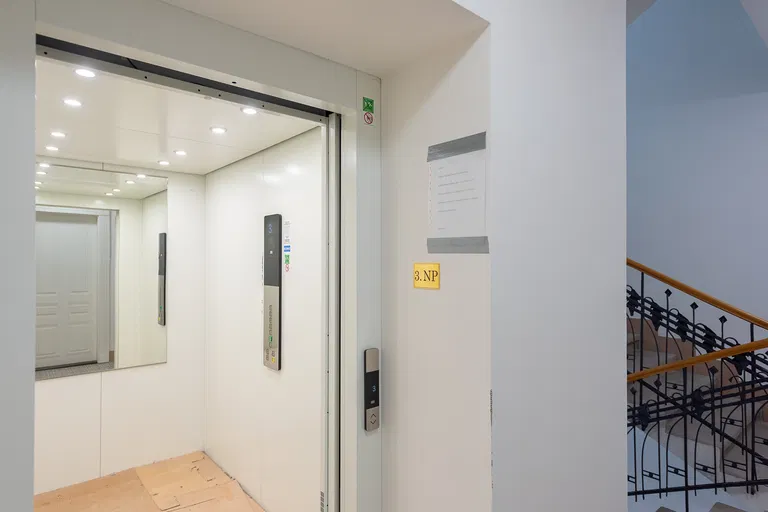 Slavíkova, Žižkov - Praha 3 | Pronájem, Byt, 1+kk, 26 m²