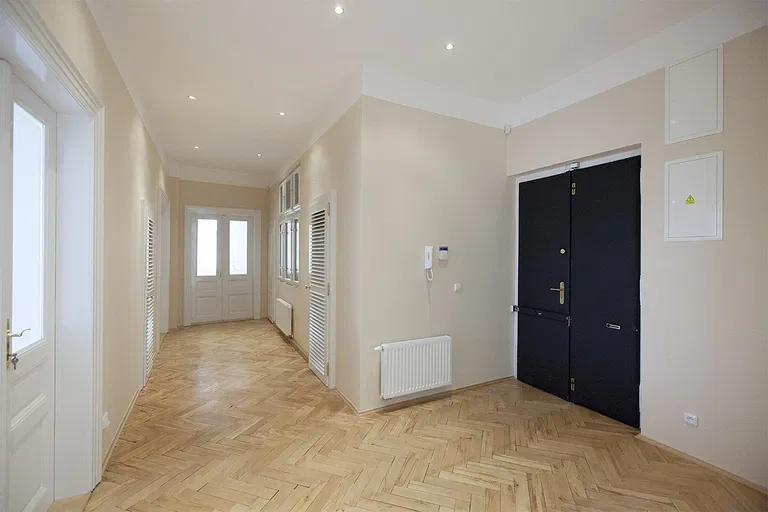 Široká, Josefov - Praha 1 | Pronájem, Byt, 5+1, 184 m²