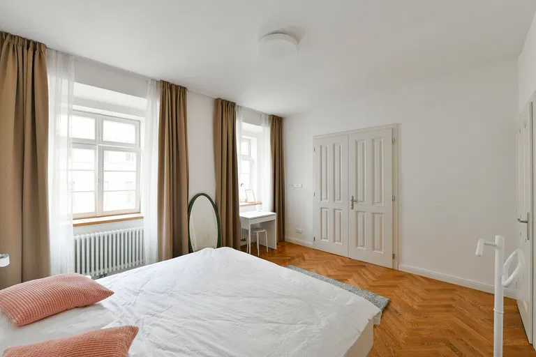 Újezd, Malá Strana - Prague 1 | Rent, Apartment, One-bedroom (2+kk), 78 m²