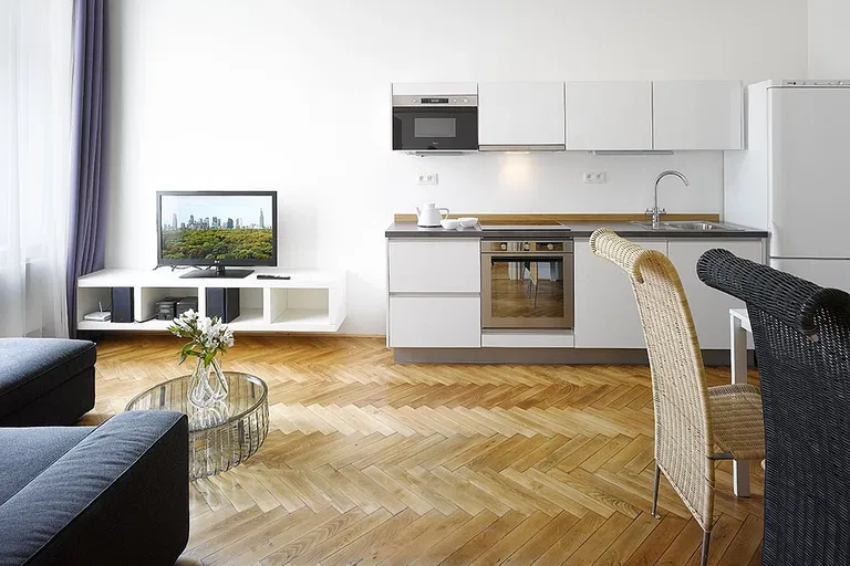 Holečkova, Košíře - Prague 5 | Rent, Apartment, Two-bedroom (3+kk), 80 m²