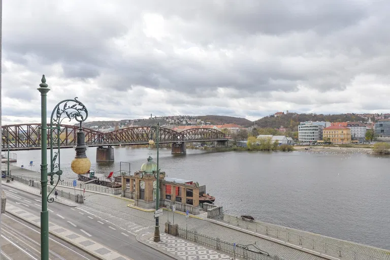 Rašínovo nábřeží, Nové Město - Praha 2 | Pronájem, Byt, 3+1, 104 m²