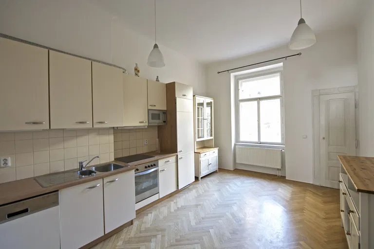 Strossmayerovo náměstí, Letná - Praha 7 | Pronájem, Byt, 3+1, 111 m²
