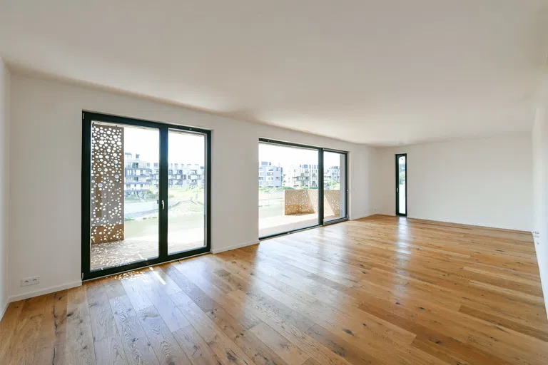 Smrčkova, Libeň - Prague 8 | Rent, Apartment, Three-bedroom (4+kk), 148 m²