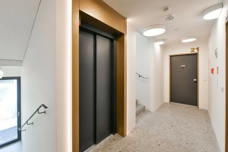 Smrčkova, Libeň - Prague 8 | Rent, Apartment, Three-bedroom (4+kk), 148 m²