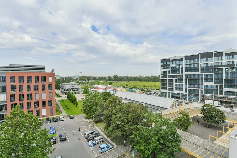 Molákova, Karlín - Prague 8 | Rent, Apartment, One-bedroom (2+1), 42 m²