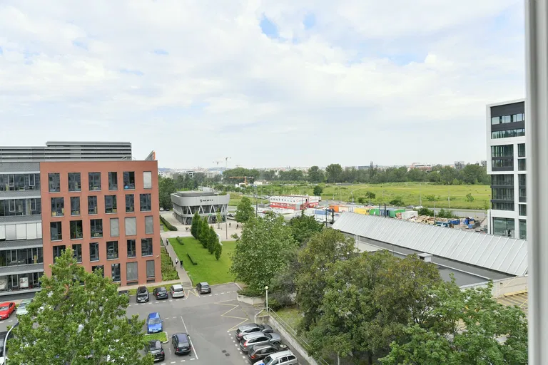 Molákova, Karlín - Prague 8 | Rent, Apartment, One-bedroom (2+1), 42 m²