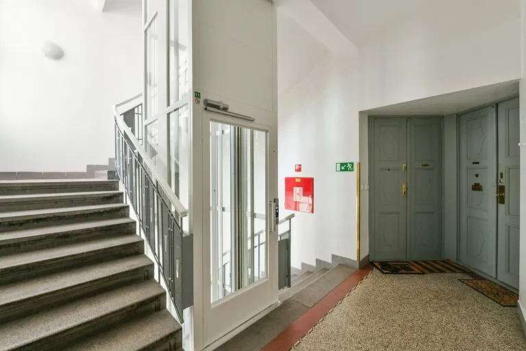 Dr. Zikmunda Wintra, Bubeneč - Praha 6 | Pronájem, Byt, 3+1, 120 m²