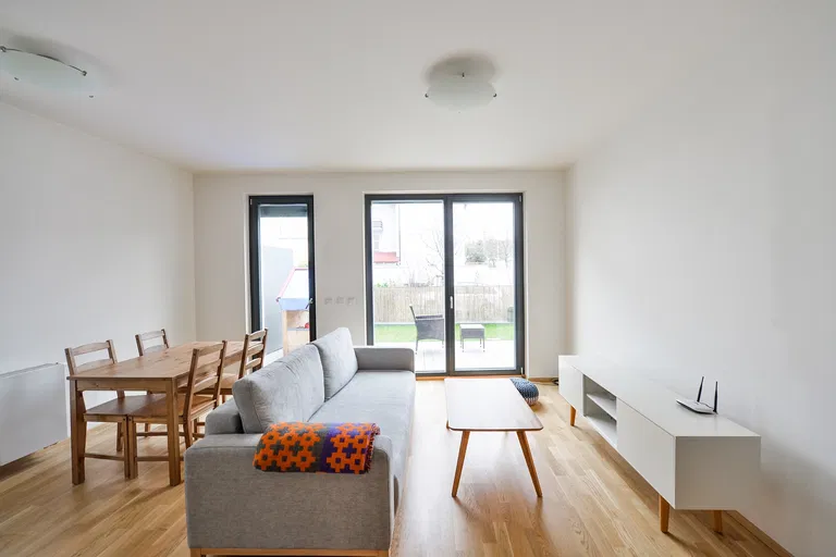 Nad Cihelnou, Podolí - Prague 4 | Rent, Apartment, One-bedroom (2+kk), 70 m²