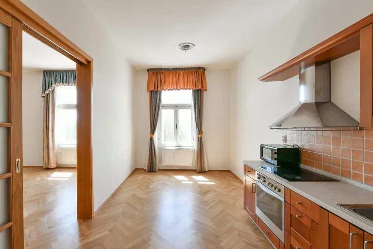 Chorvatská, Vinohrady - Praha 10 | Pronájem, Byt, 4+1, 136 m²