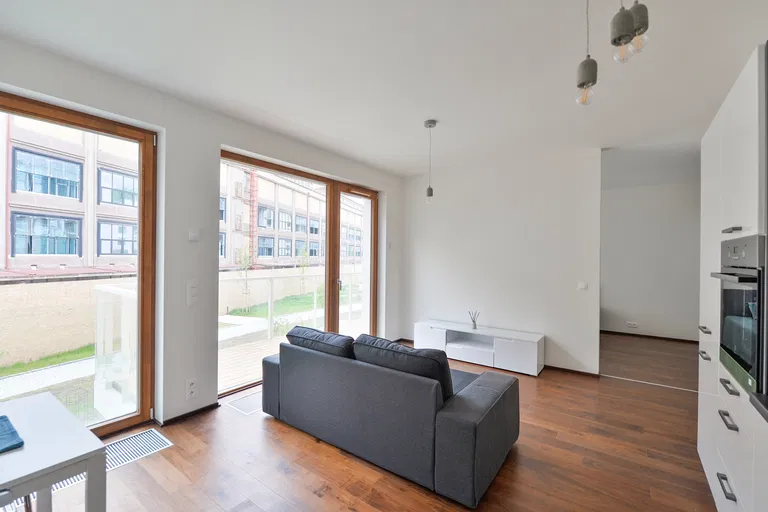 Naskové, Košíře - Prague 5 | Rent, Apartment, One-bedroom (2+kk), 58 m²