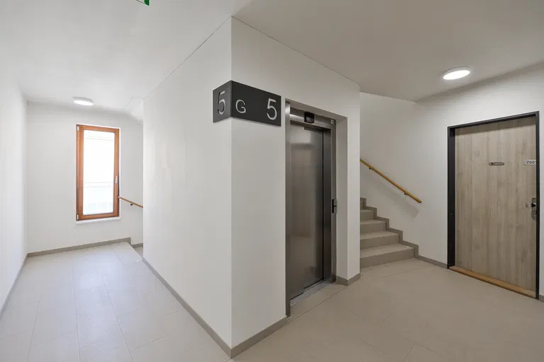 Naskové, Košíře - Prague 5 | Rent, Apartment, One-bedroom (2+kk), 58 m²