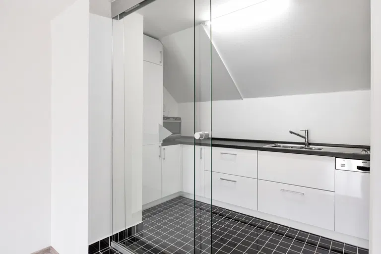 Ovenecká, Bubeneč - Prague 7 | Rent, Apartment, Two-bedroom (3+kk), 133 m²