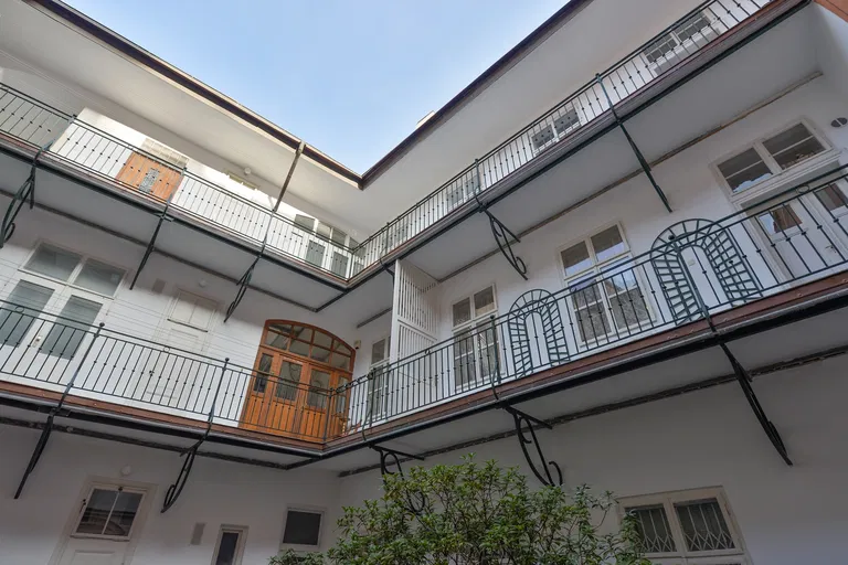 Liliová, Staré Město - Praha 1 | Pronájem, Byt, 1+kk, 73 m²