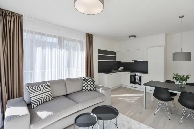 Naskové, Košíře - Prague 5 | Rent, Apartment, One-bedroom (2+kk), 68 m²