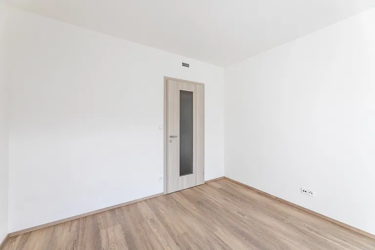 Hlaváčkova, Košíře - Prague 5 | Rent, Apartment, One-bedroom (2+kk), 57 m²