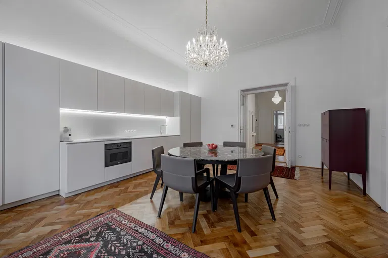 Pařížská, Josefov - Prague 1 | Rent, Apartment, Two-bedroom (3+1), 123 m²
