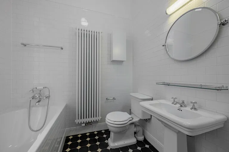 Pařížská, Josefov - Prague 1 | Rent, Apartment, Two-bedroom (3+1), 123 m²