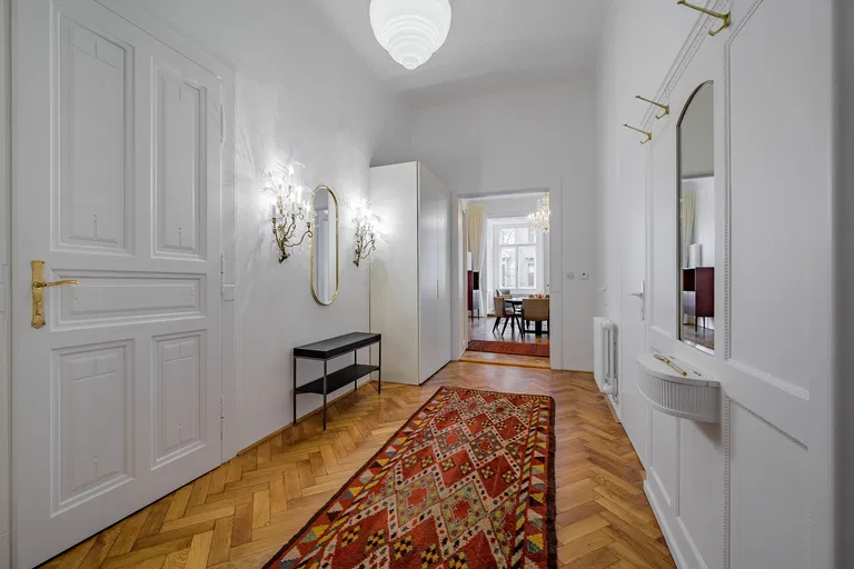Pařížská, Josefov - Prague 1 | Rent, Apartment, Two-bedroom (3+1), 123 m²