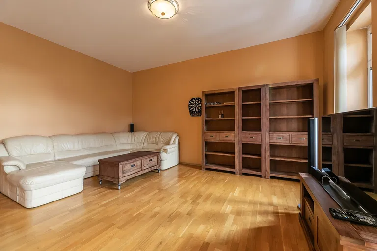Holandská, Vršovice - Praha 10 | Pronájem, Byt, 2+kk, 70 m²